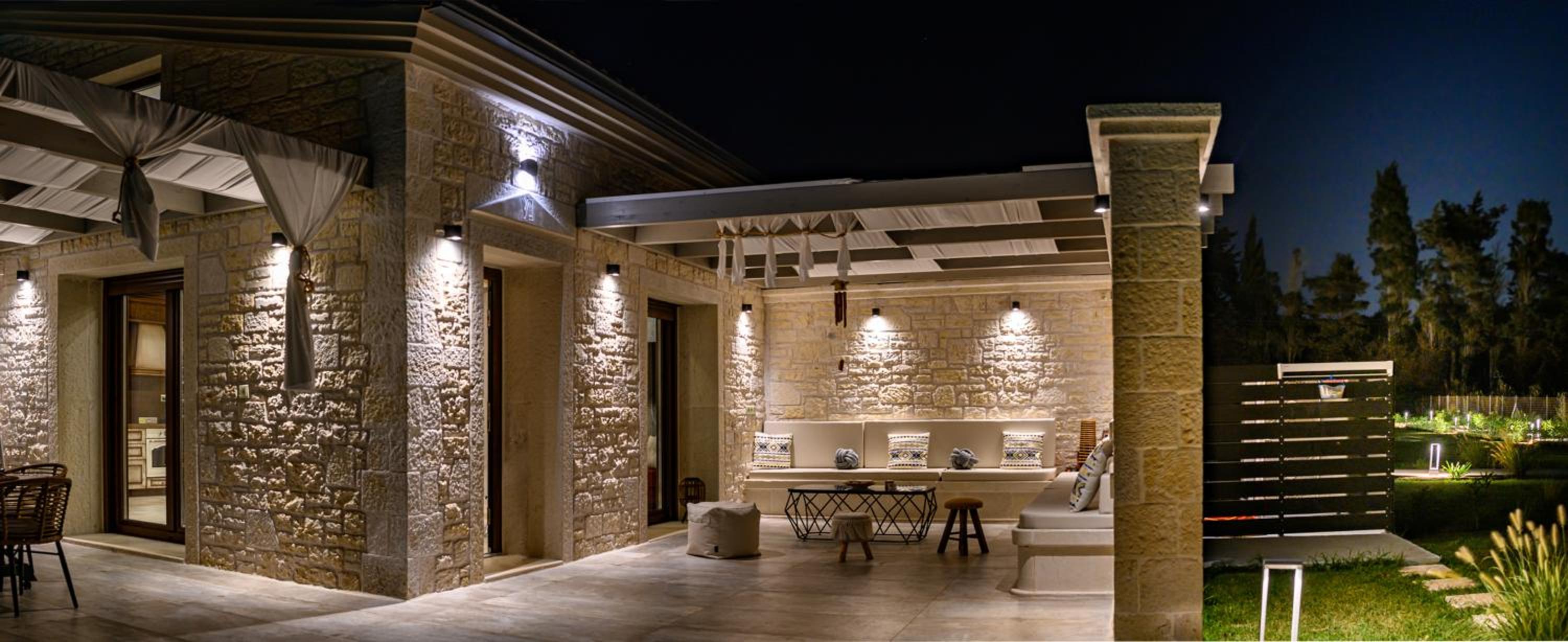 TheLuxuryVillas view 3