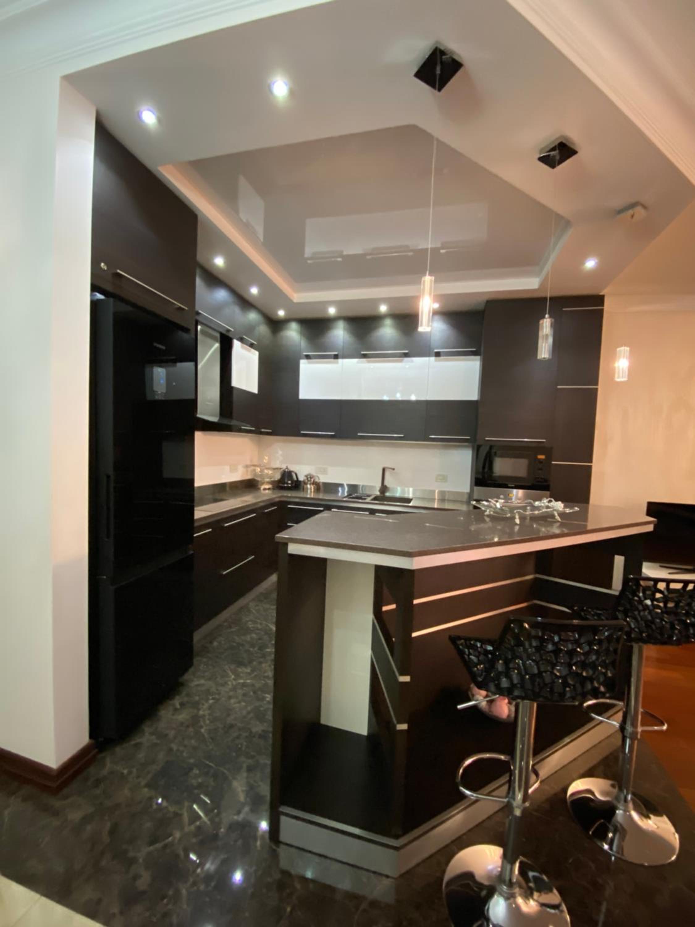 Amiryan street, 3 bedrooms Luxury apartment AM440