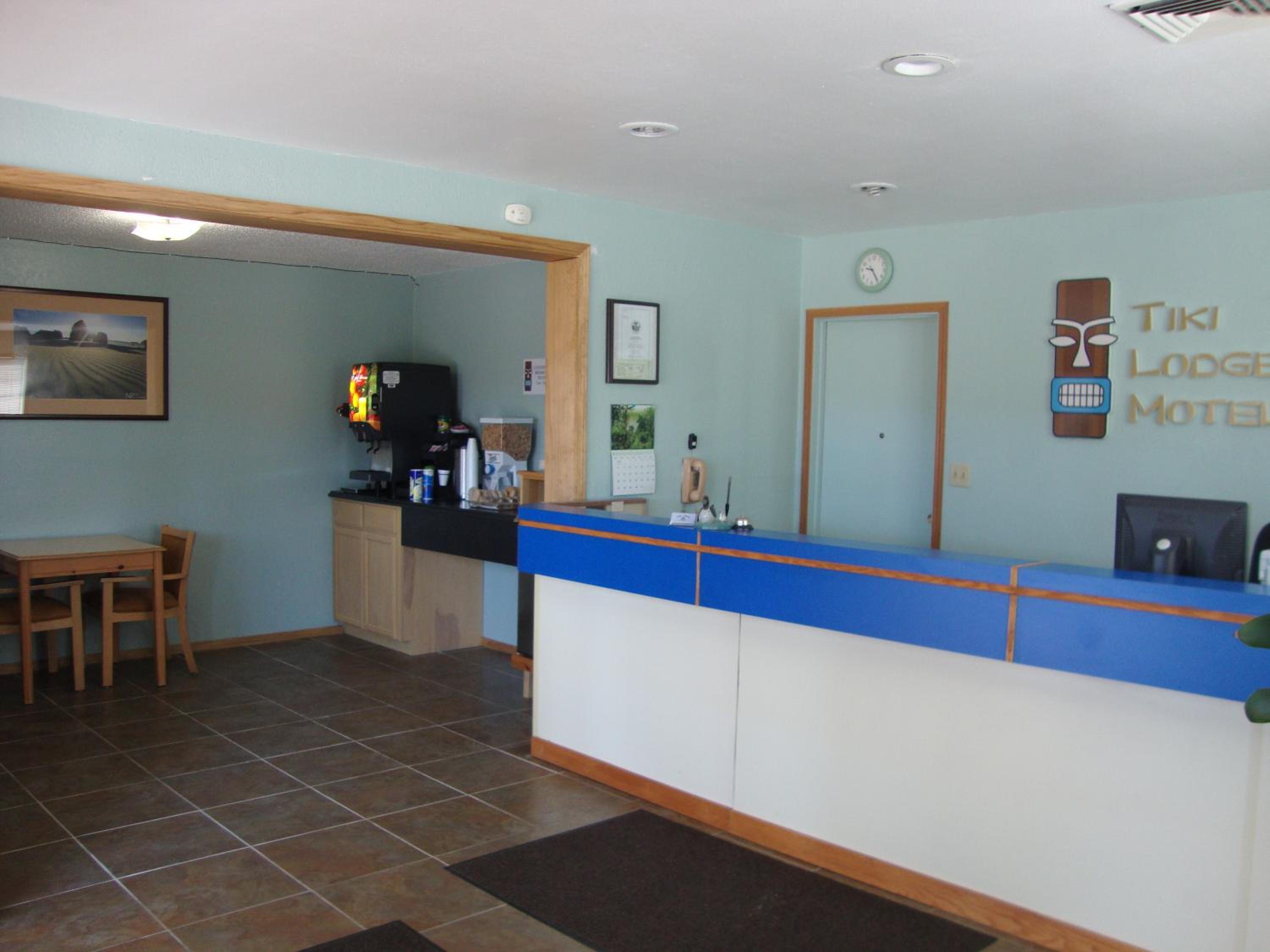 Pine Tree inn
