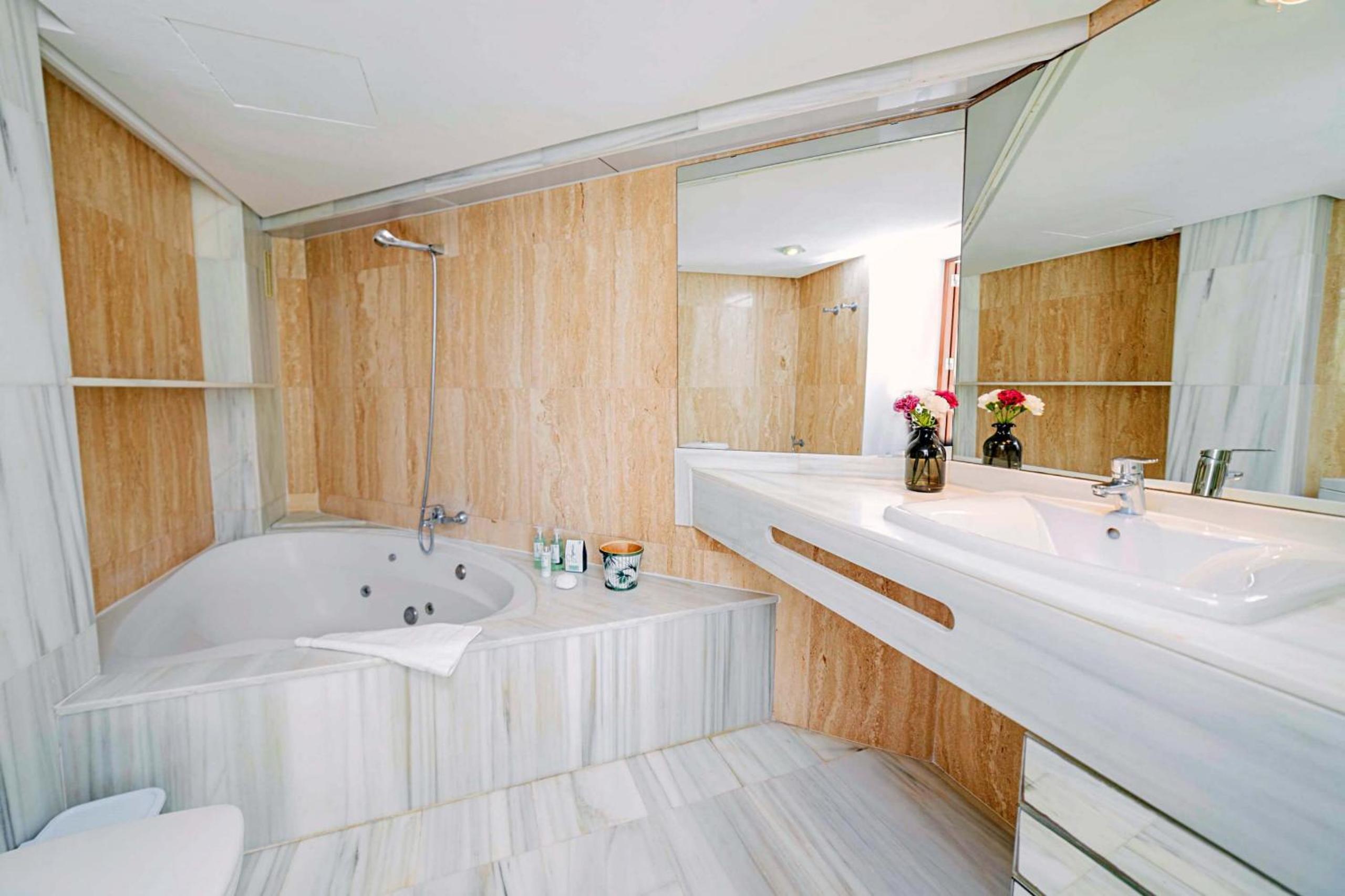 Natalia Beach by Sealand Villas