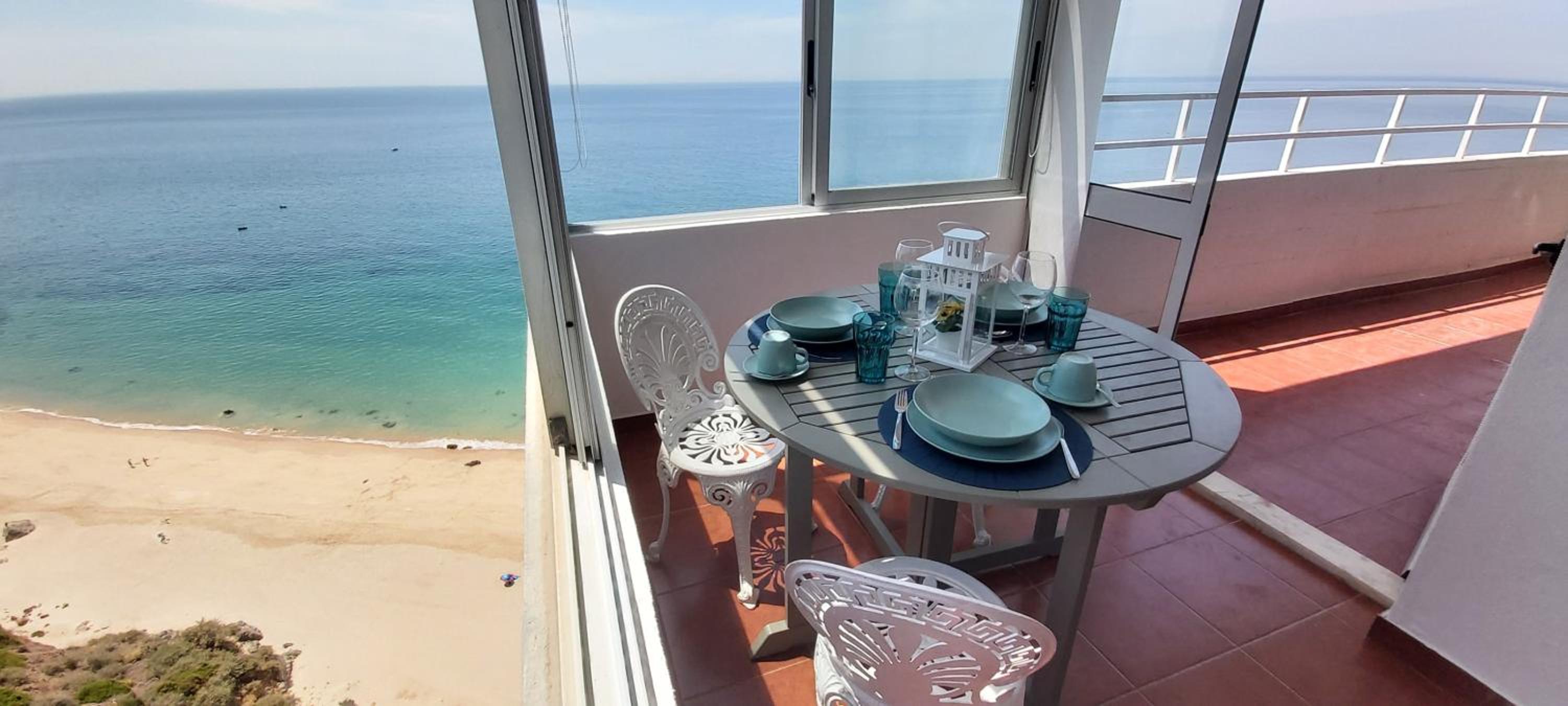 Blue LightHouse Sesimbra view 4