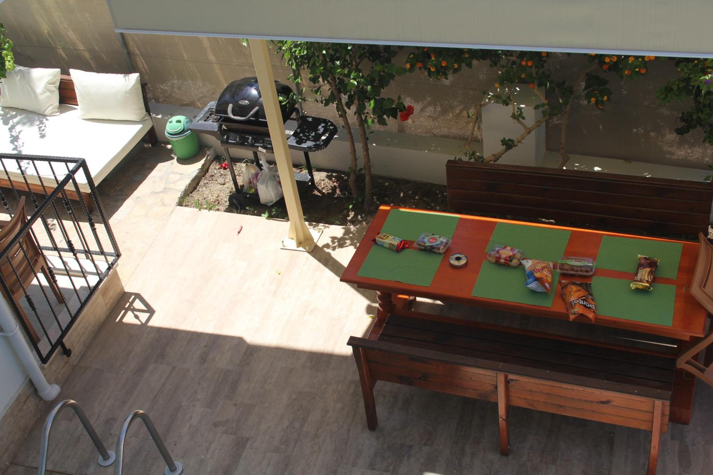 VillaSevval-Sleeps8-Pool-Bbq-Ac-near Dalyan centre view 2