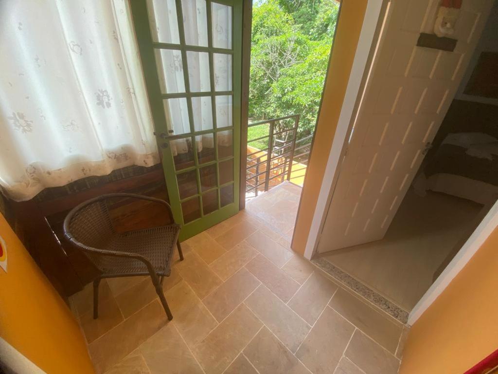 Pousada Bernúncia - Com café da Manhã, próximo a Praia Grande