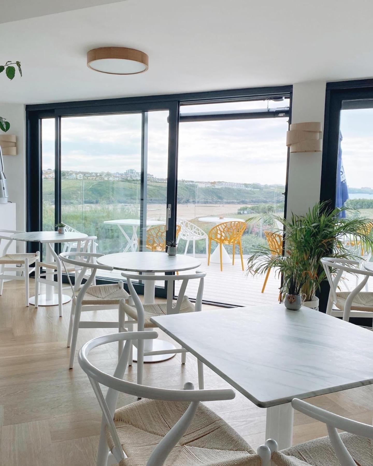 Hotel Porth Beach Hotel - Image 1