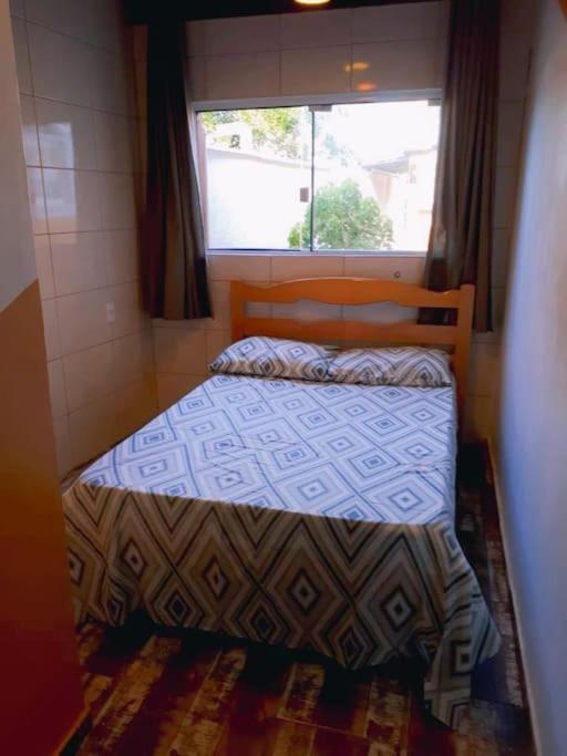 Ótima Casa para 10 pessoas /menos de 100m da Praia