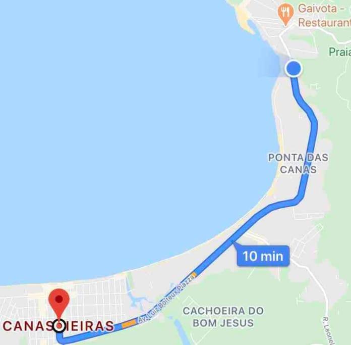 Ótima Casa para 10 pessoas /menos de 100m da Praia