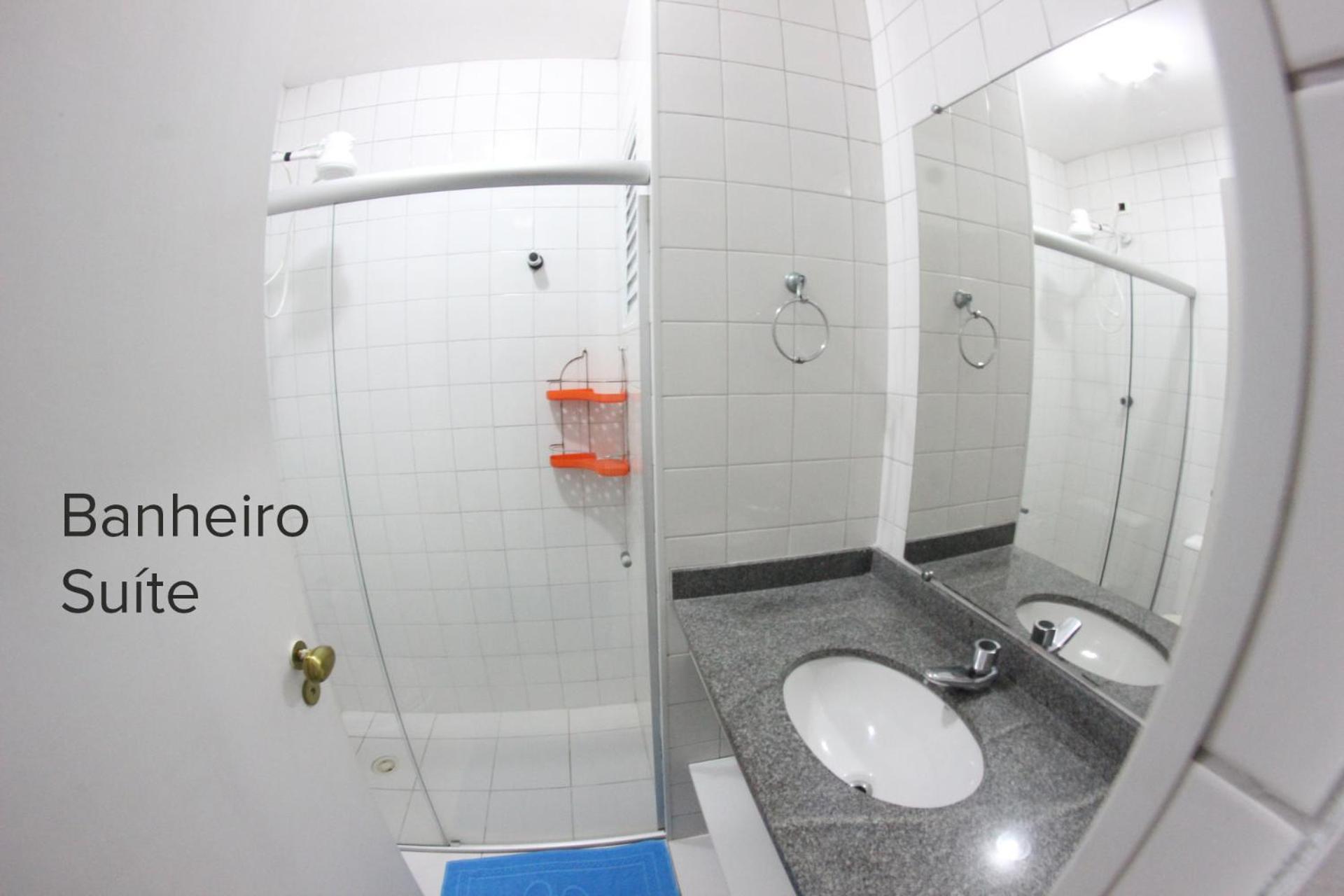 Apartamento Praia da Baleia 110m2