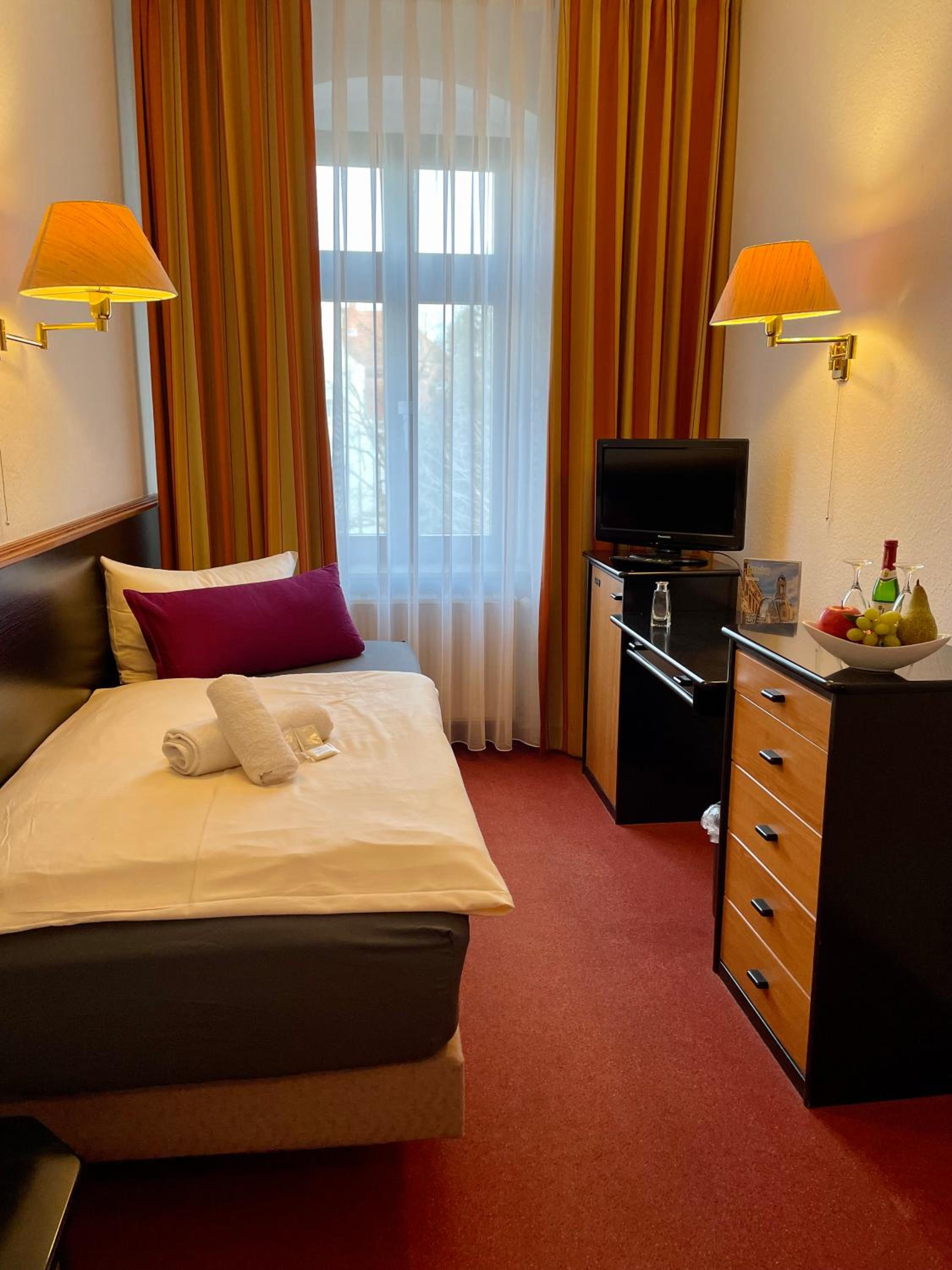 Dresden Vacations - MUSTANG INN am Groen Garten - Property Image 28