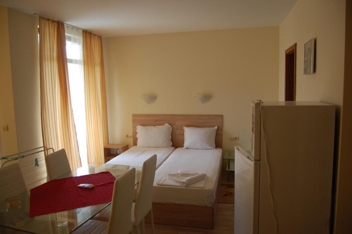 Photo 15