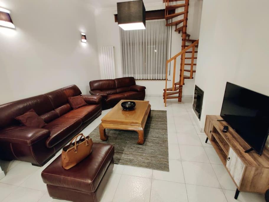 Modern duplex 100m2 perfect to visit Brussels view 2