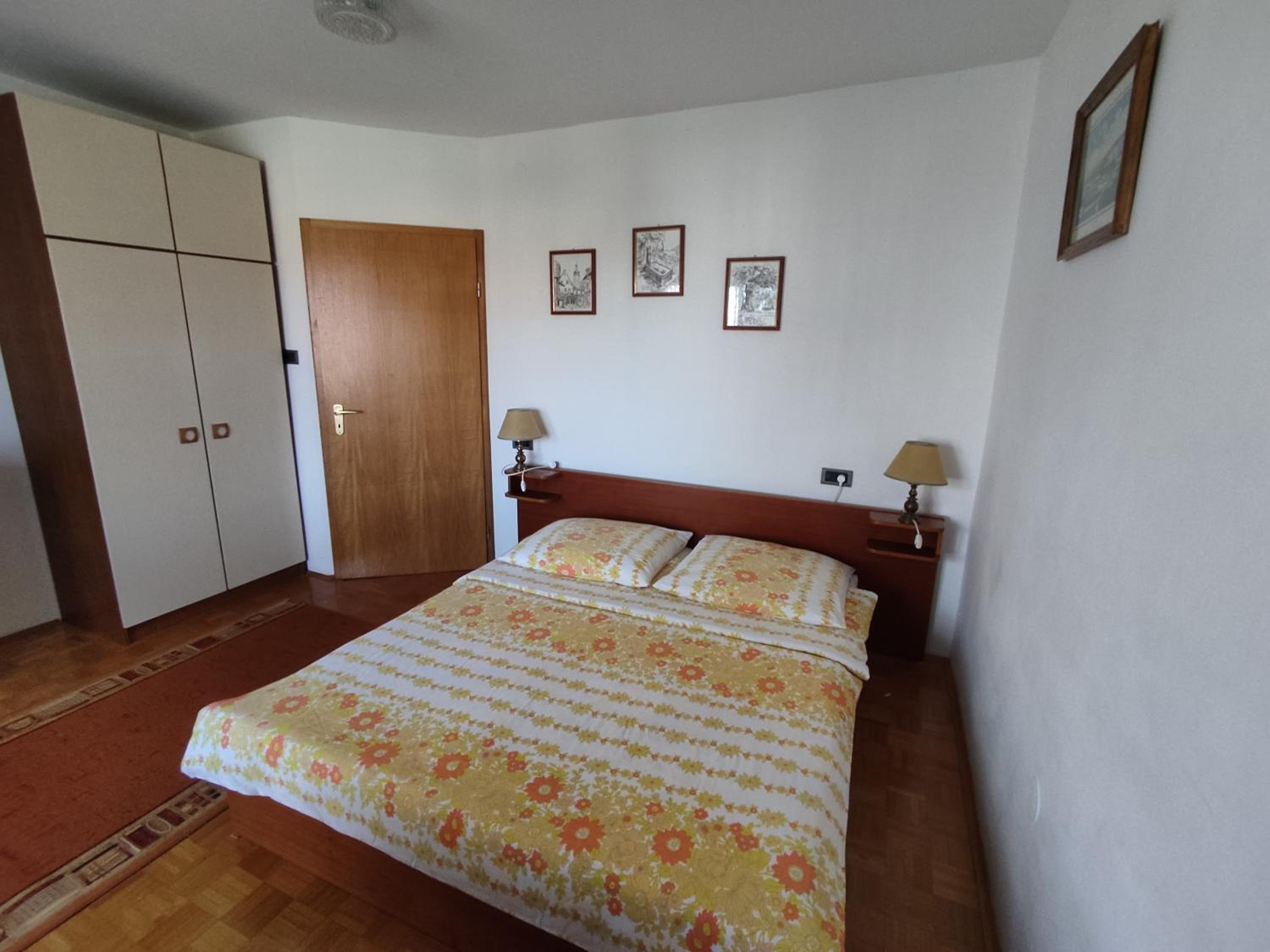 Apartments Samec