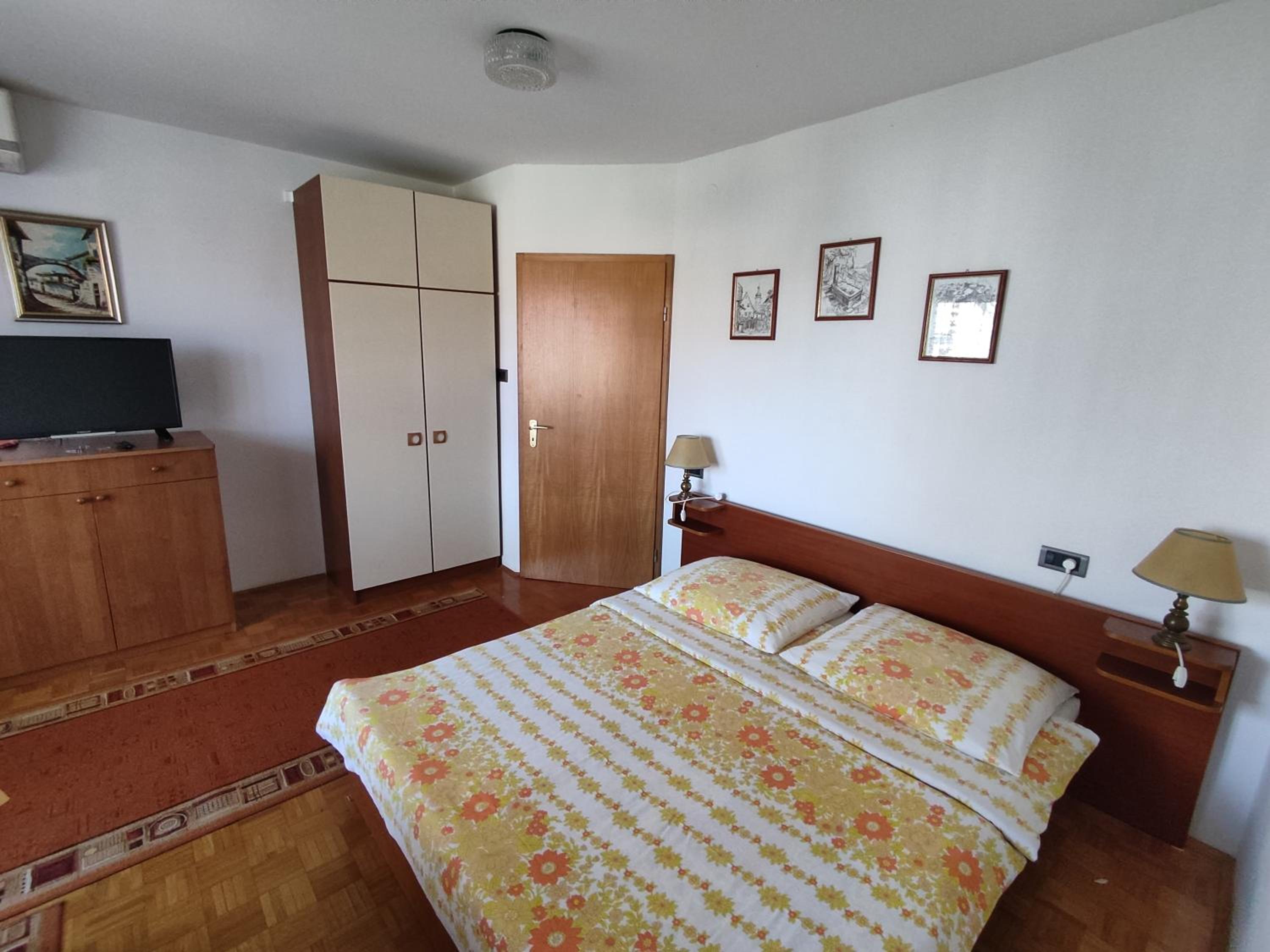 Apartments Samec