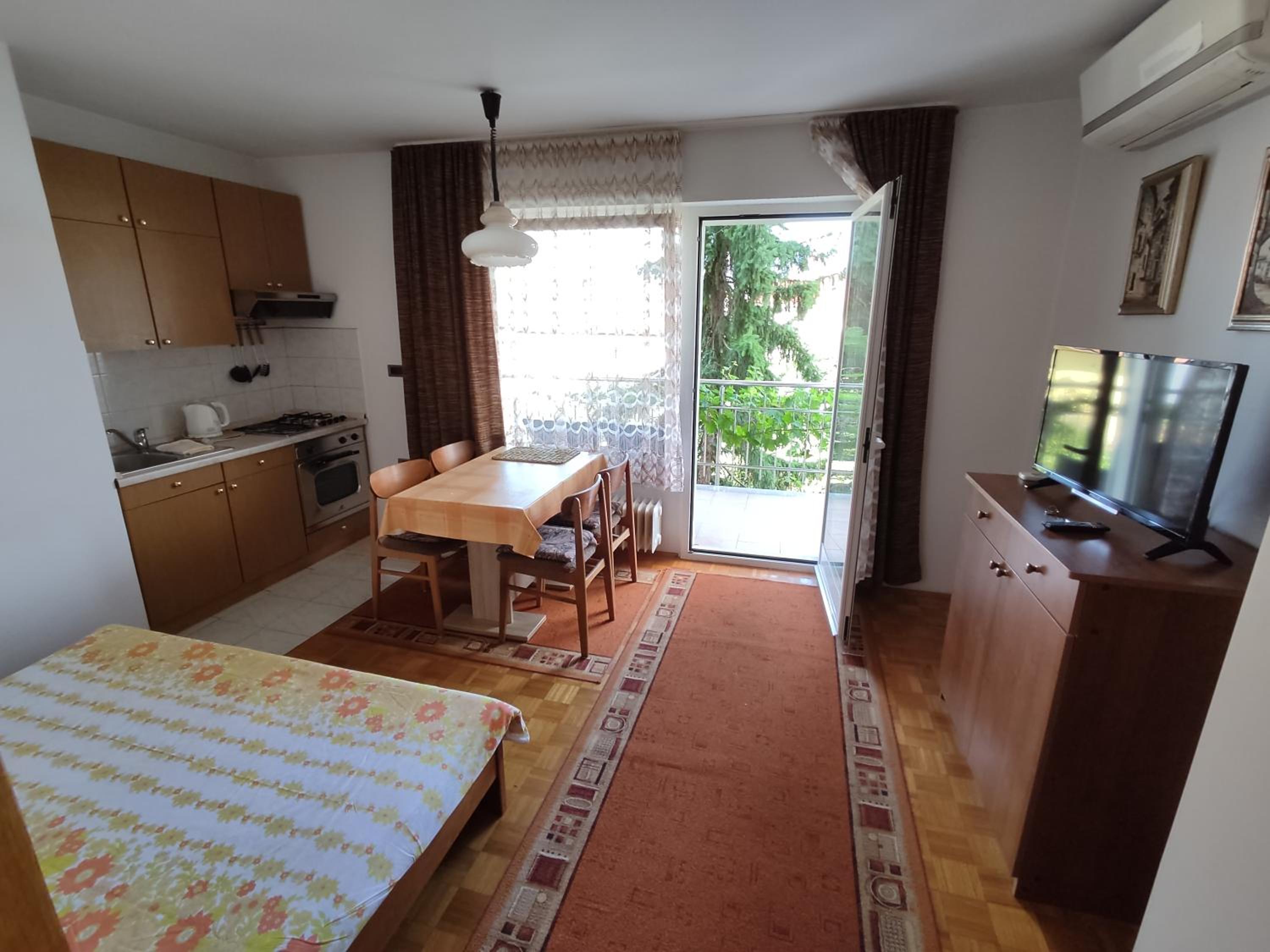 Apartments Samec