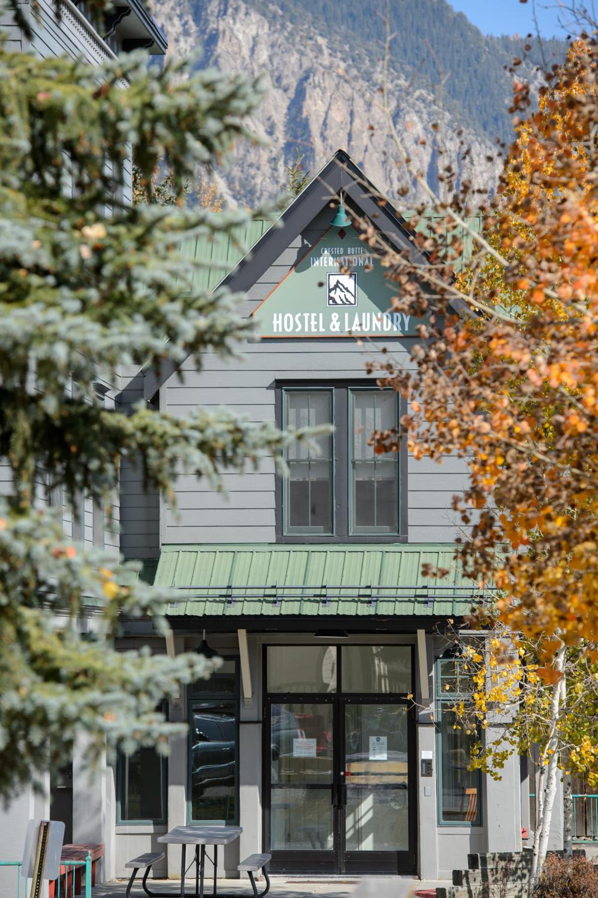 Crested Butte Hostel view 3