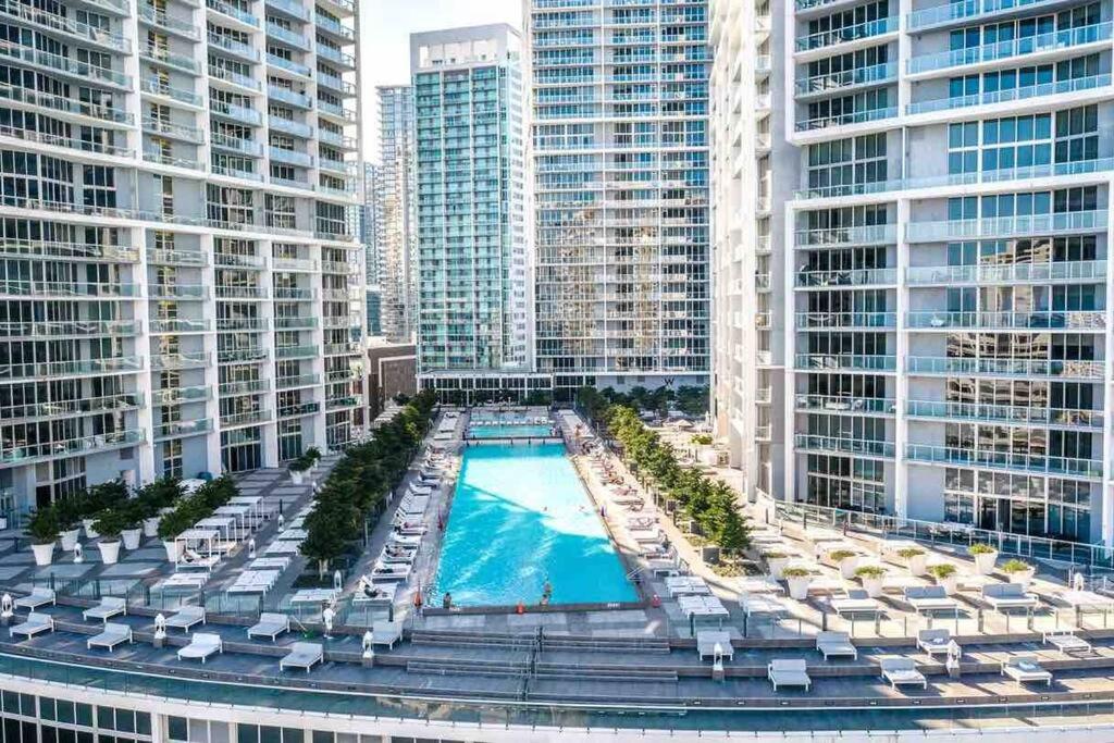 Downtown Miami Condo at the W - ICON Brickell