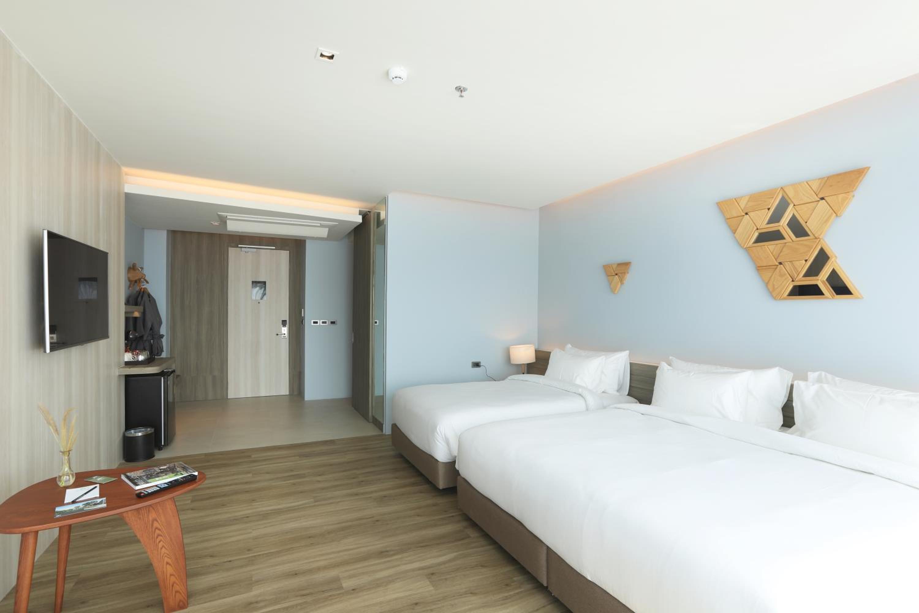 The Signature Hotel Airport 73