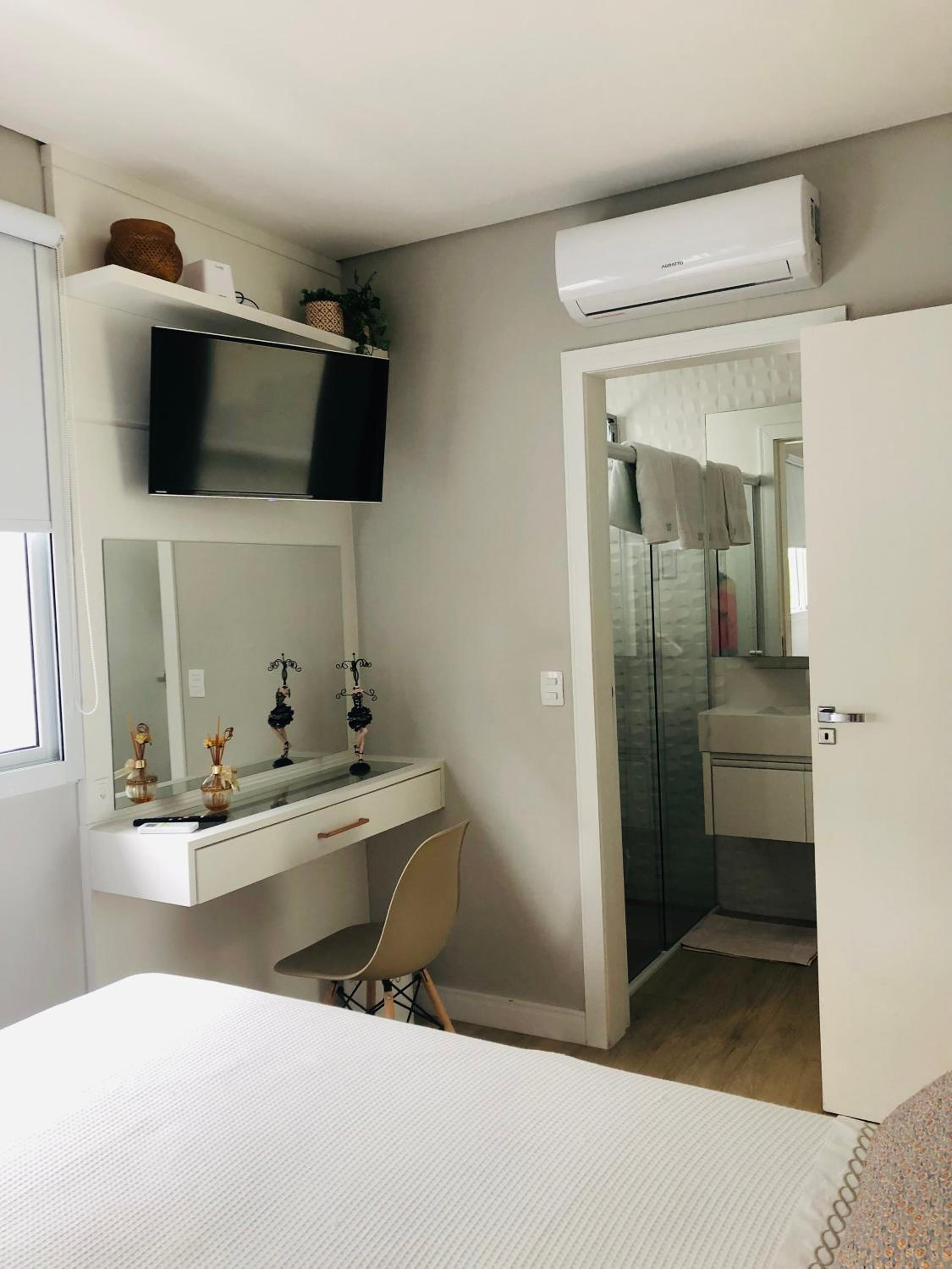 Casa Luxo com piscina a 500 metros da praia