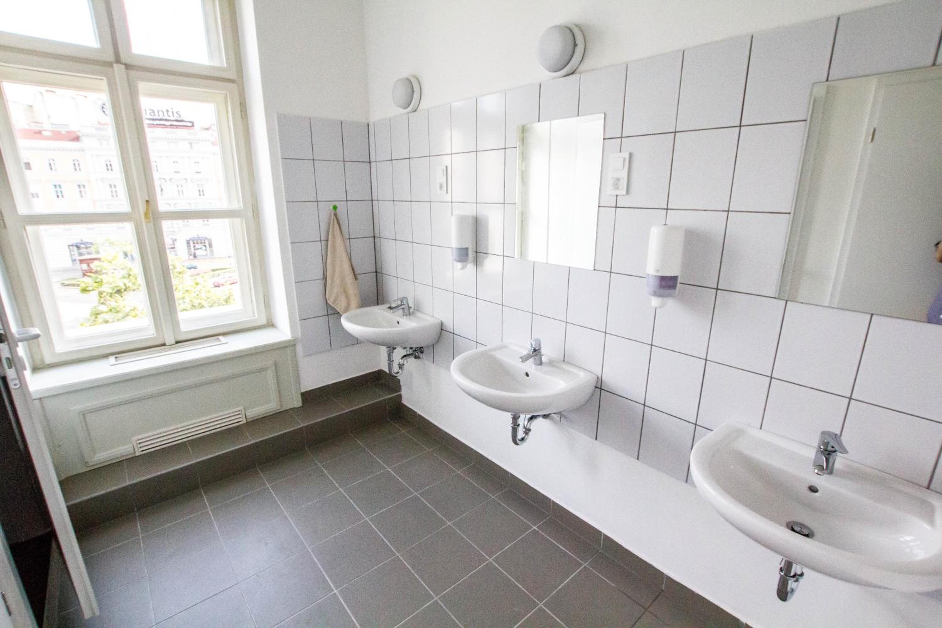 Avenue Hostel