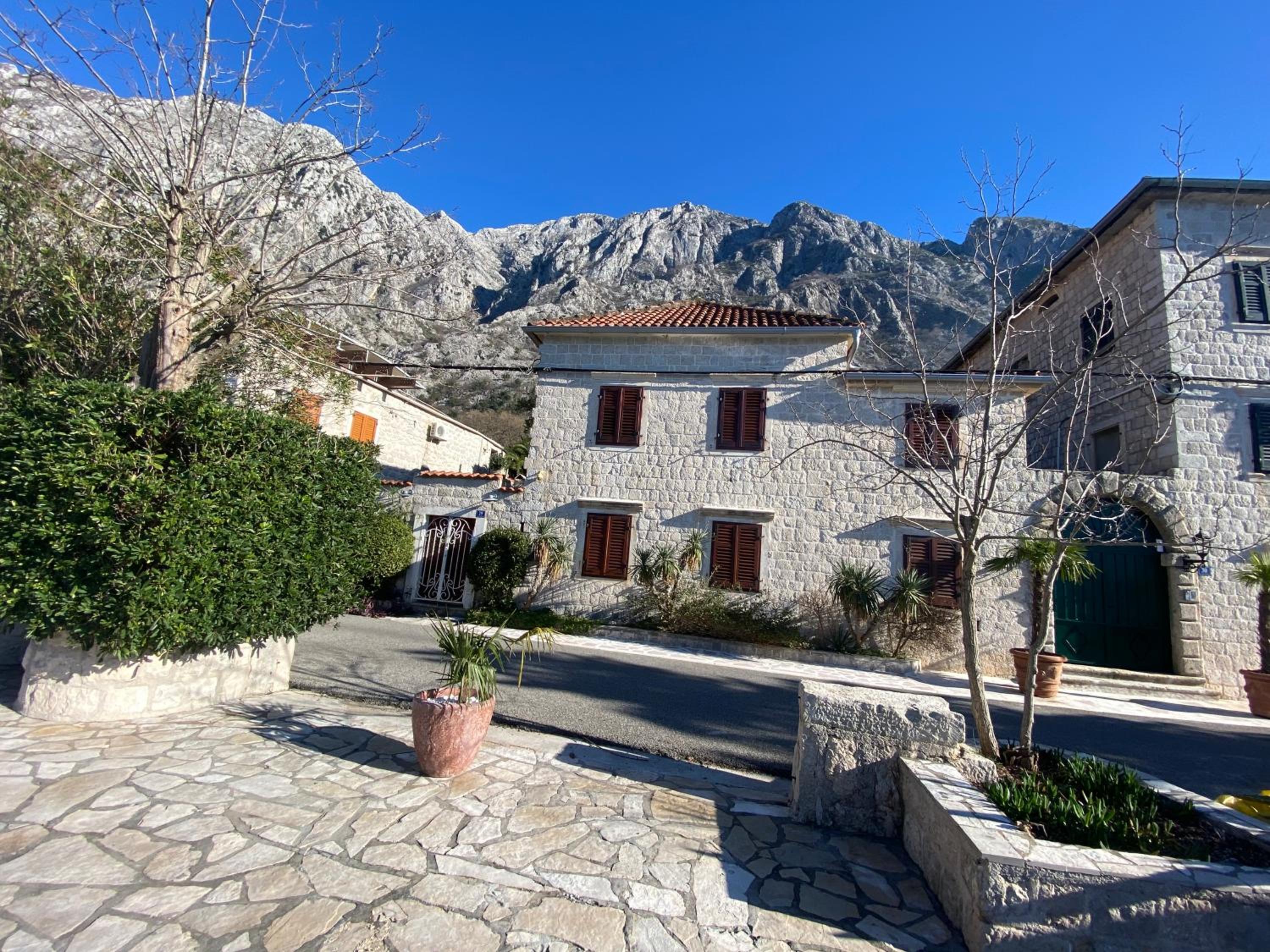 Casa Pasinovic view 2
