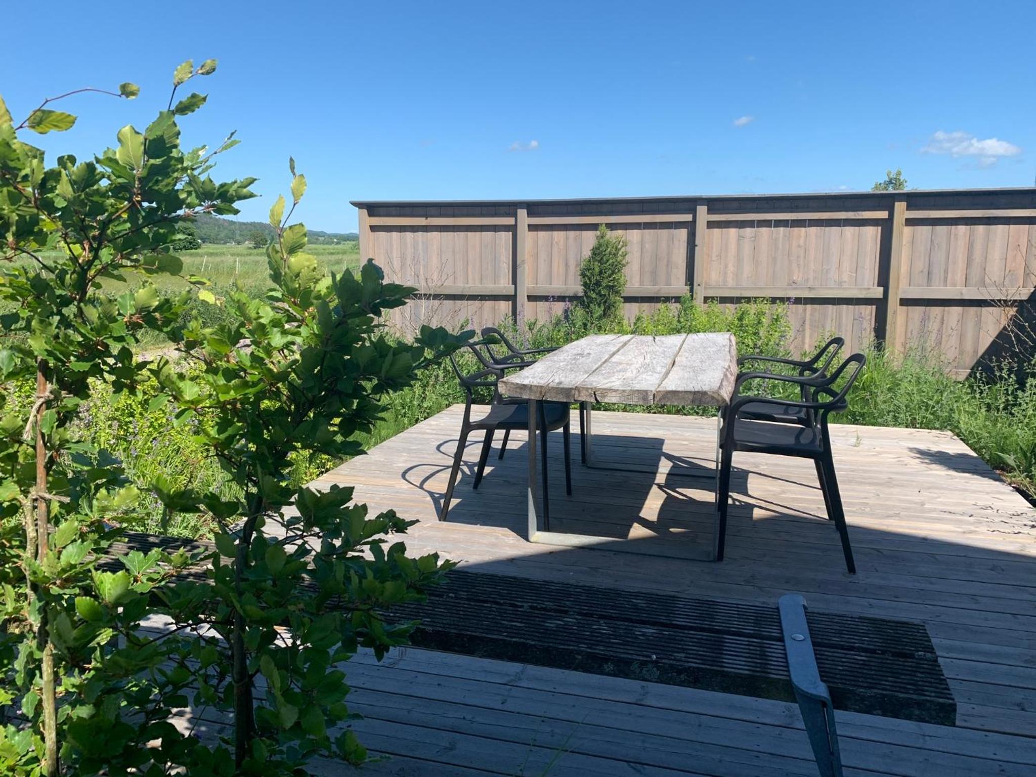 Hotel Station Bed and Kitchen Guesthouse - Image 1