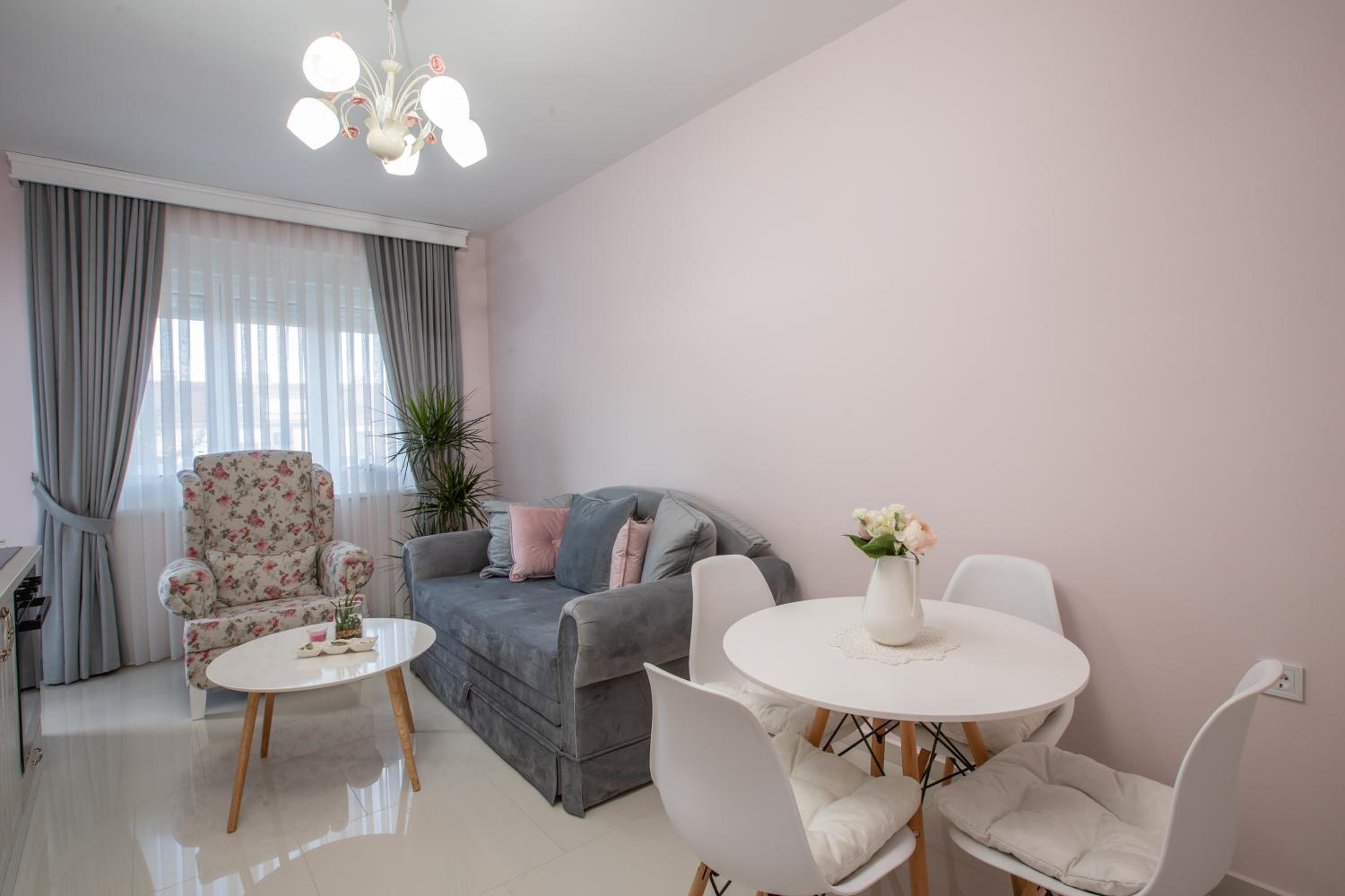 Park Apartment in Niksic view 3