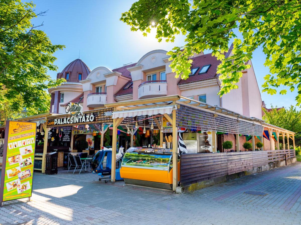 Mátyás Apartmanok