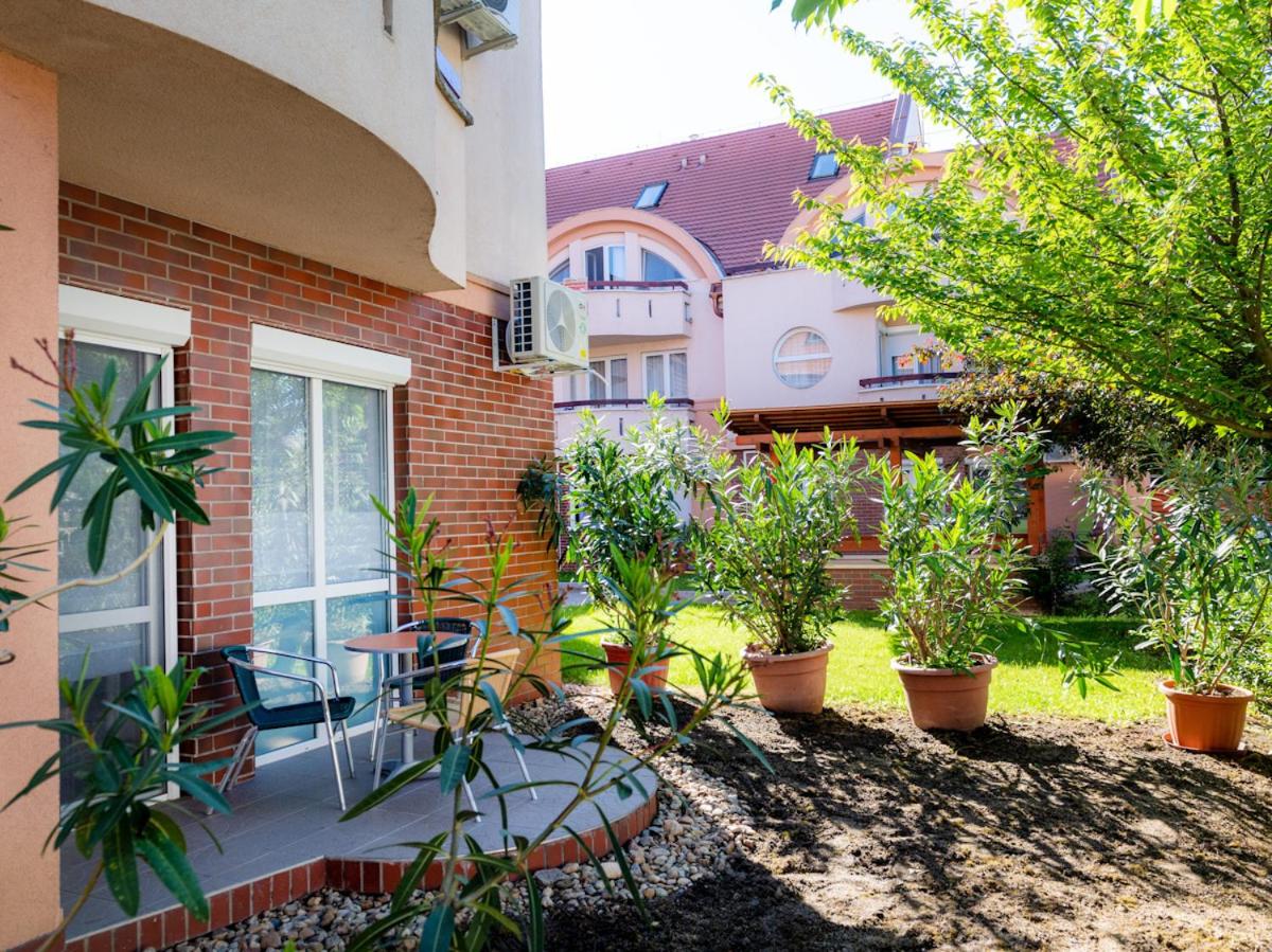 Mátyás Apartmanok