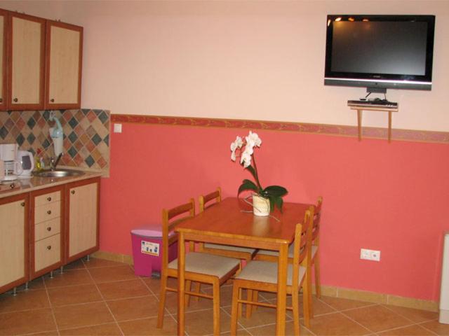 Mátyás Apartmanok