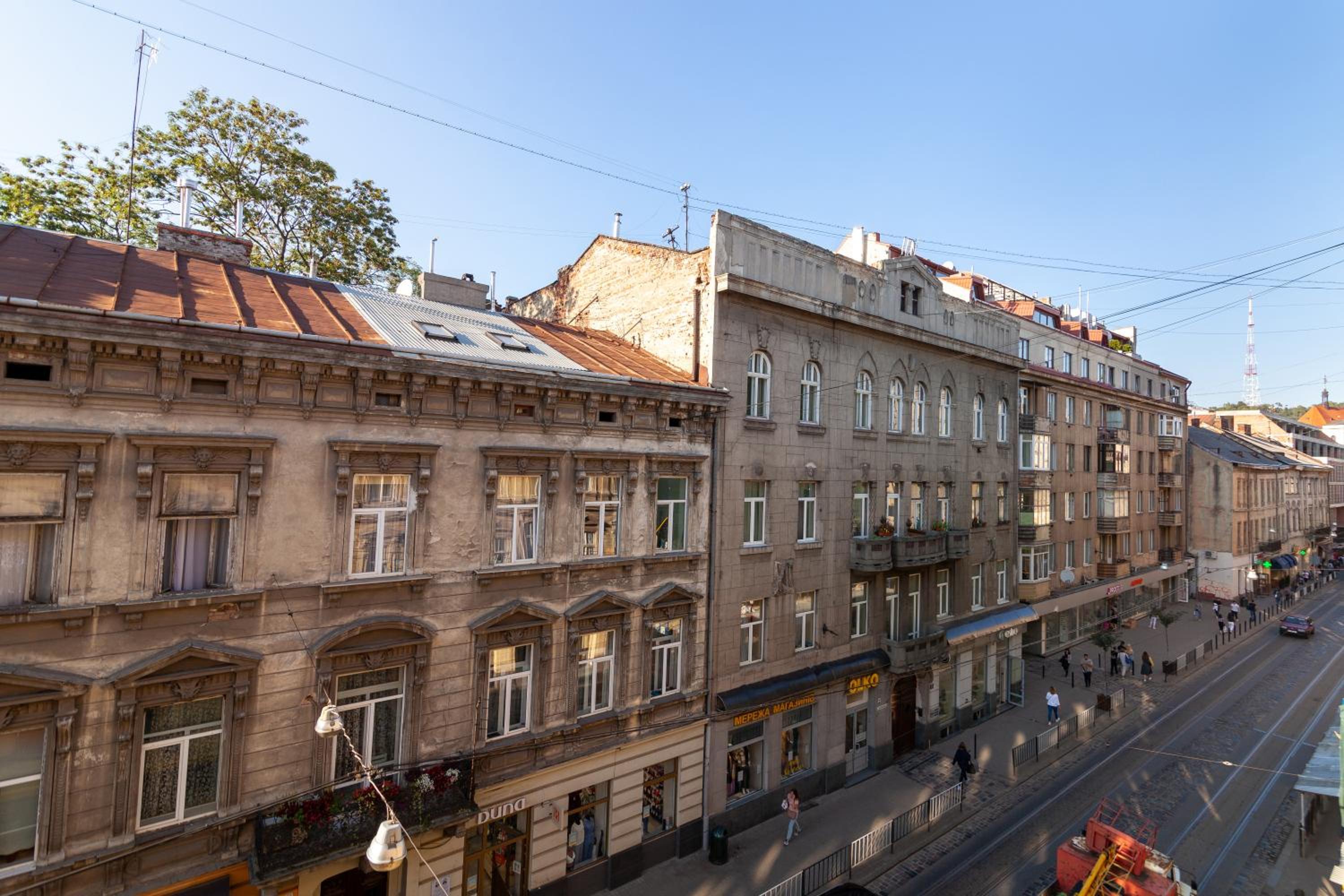2 isolated bedrooms in the Austrian building Levia 3 view 4
