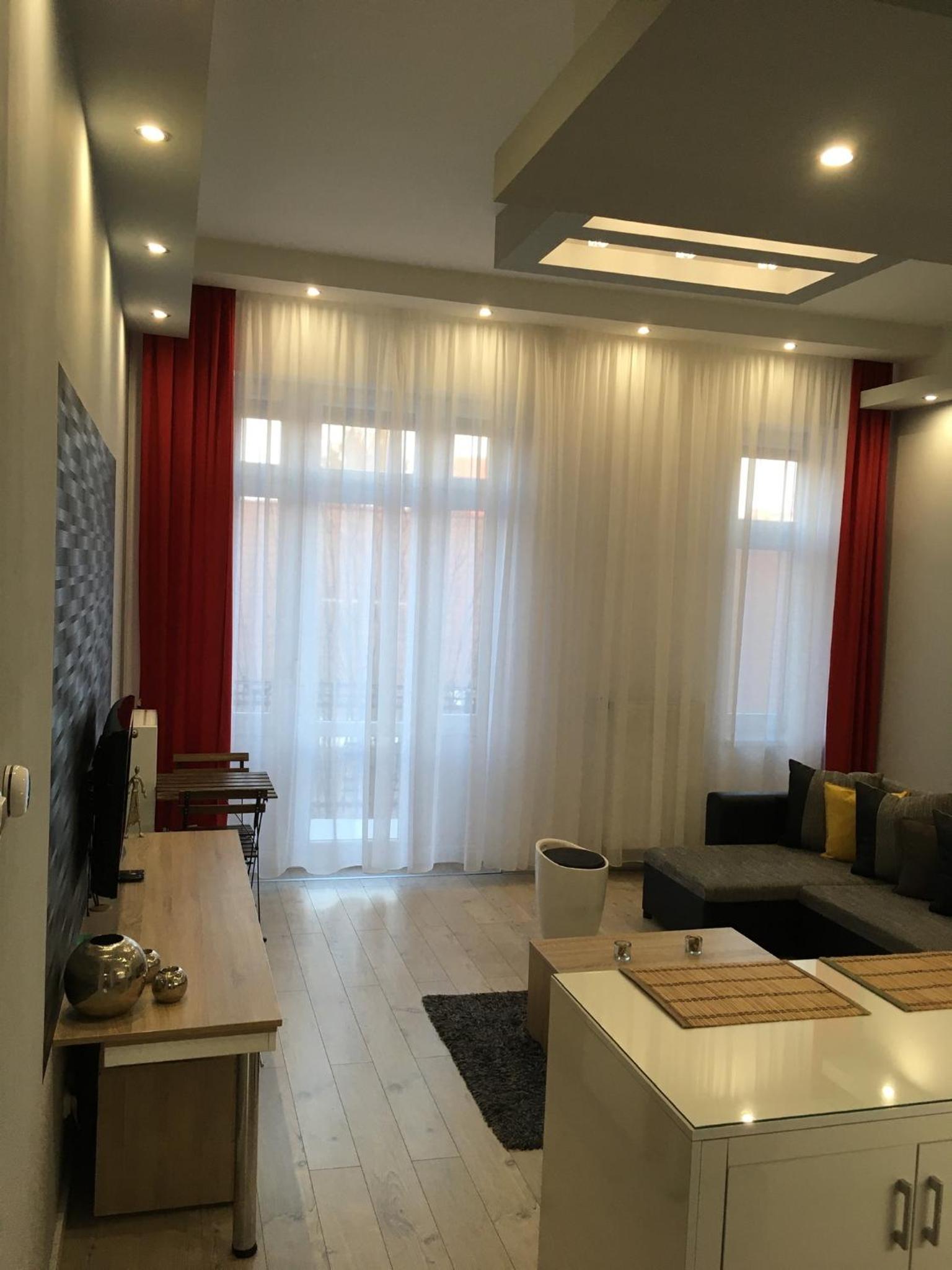 Gutenberg Apartments view 2