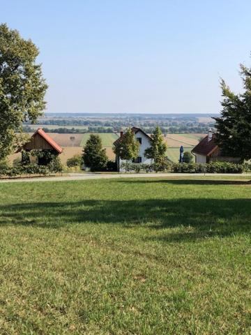 Kellerstöckl Postrumer Weinberg 49