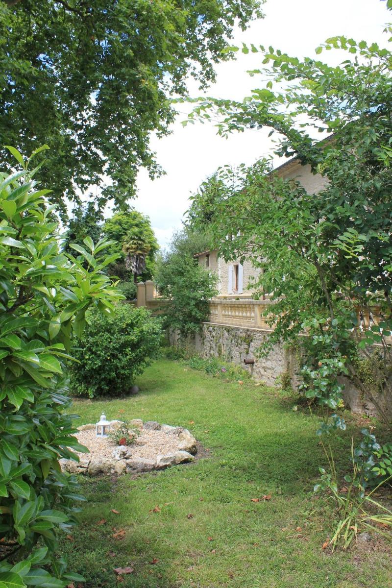 Photo 32