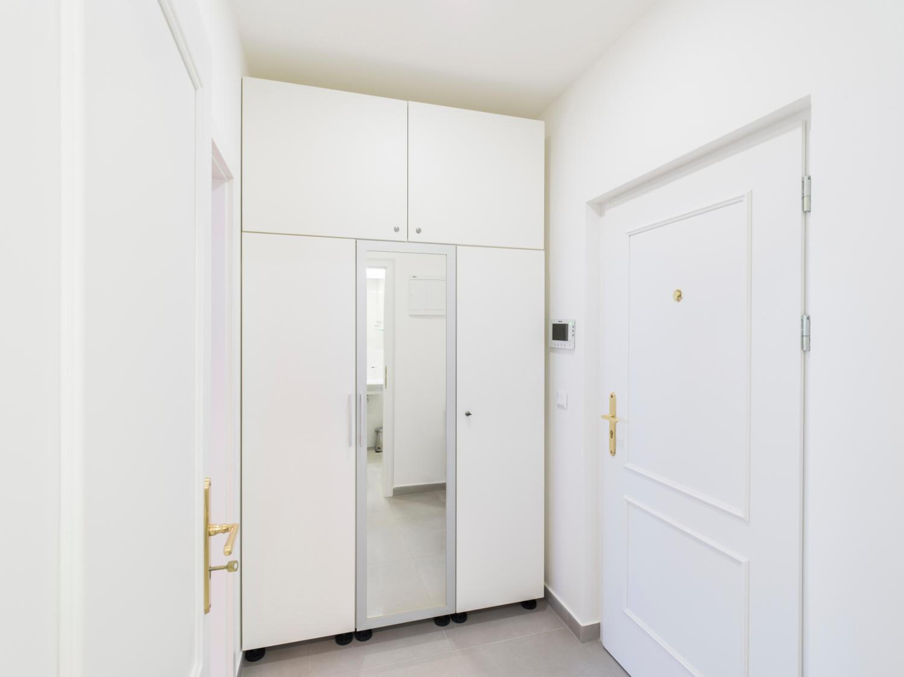 BARTAL APARTMENTS - Prague