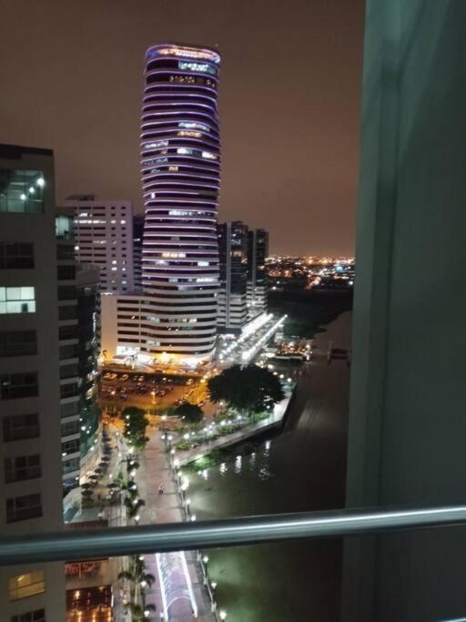 Suite exclusiva con balcón y maravillosa vista view 4
