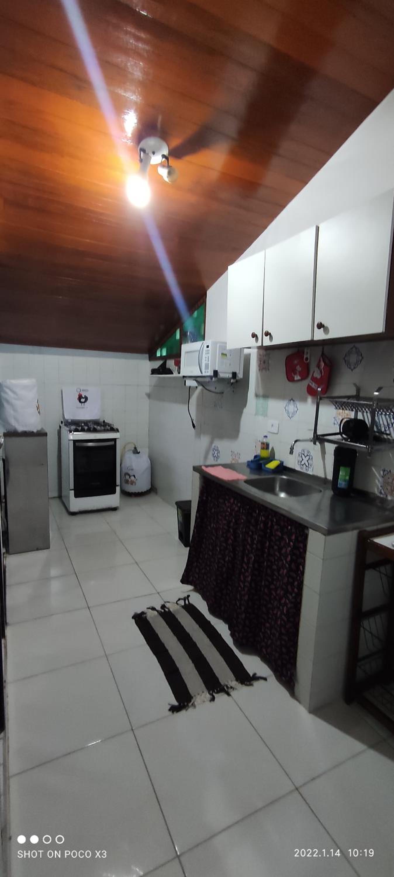 Casa de condomínio para 6 pessoas, tudo a pé, perto do centro e piscinas naturais
