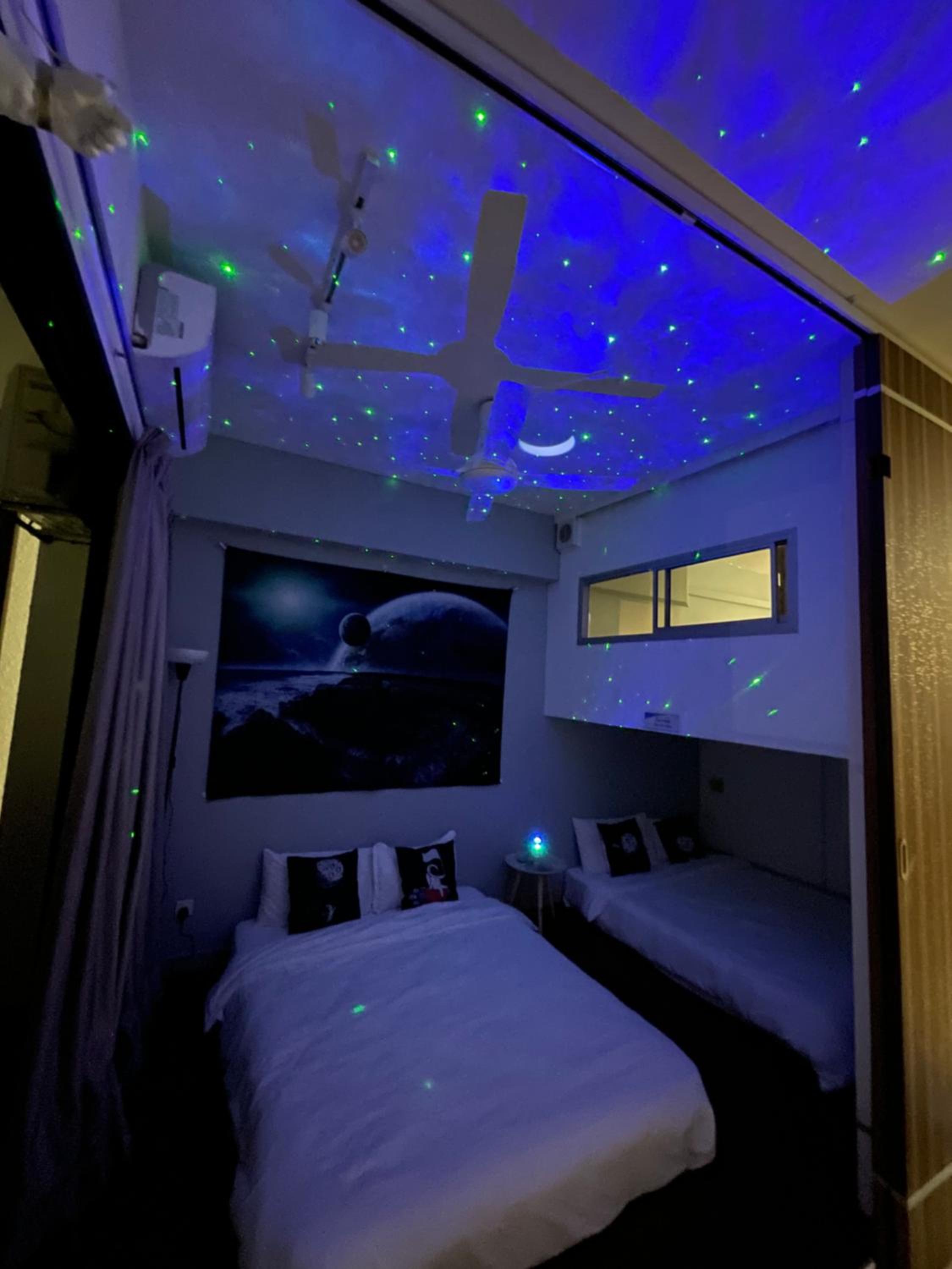 Cuti Genting Midhills Space Theme 9 Pax WIFI Genting Highland Vacation photo 7