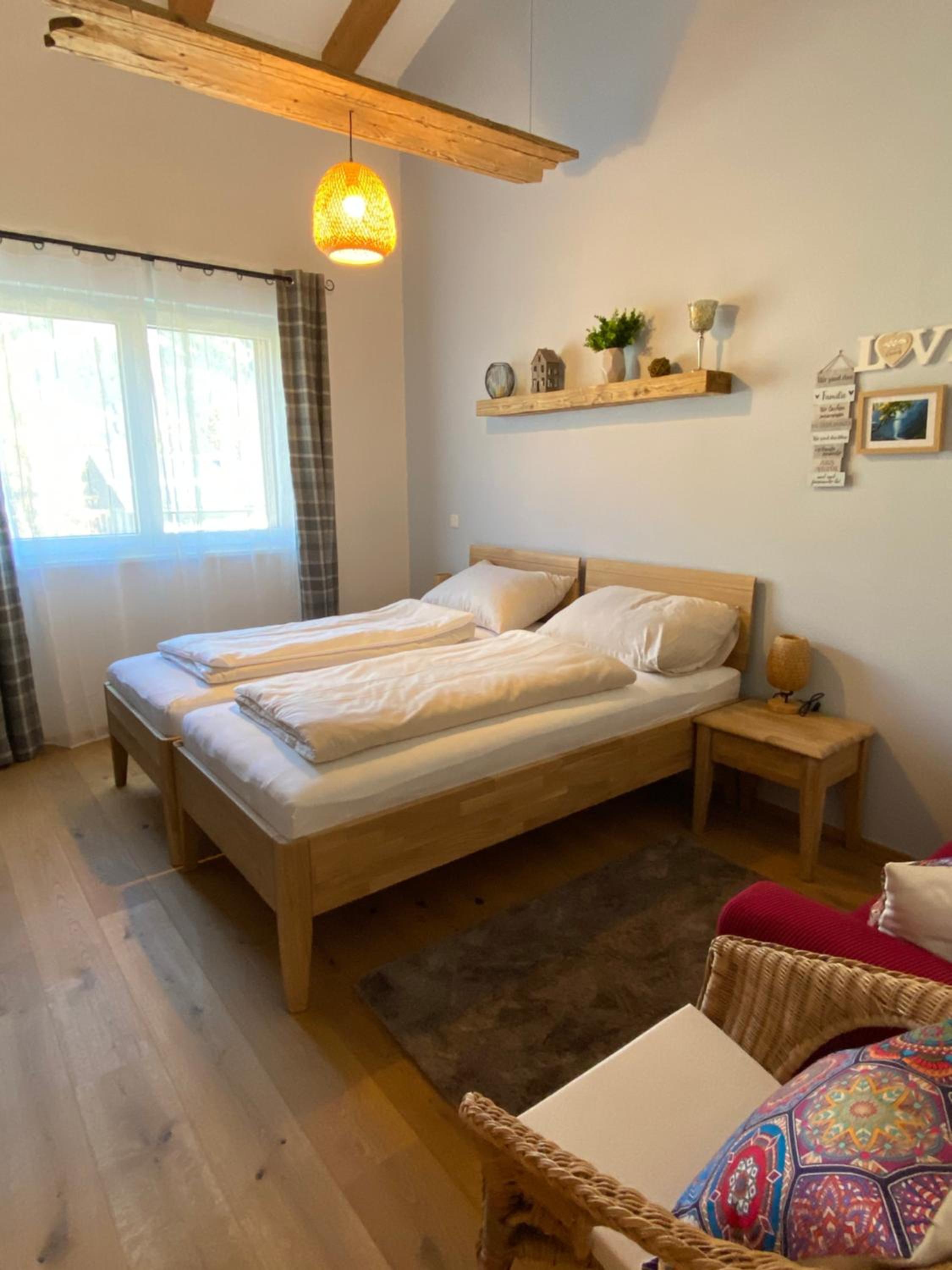 Moderne Kaminstube