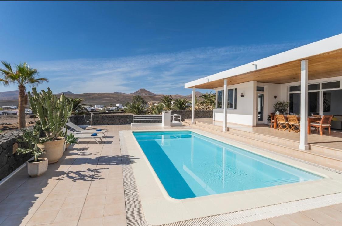 Villa Dois Mares Puerto Calero