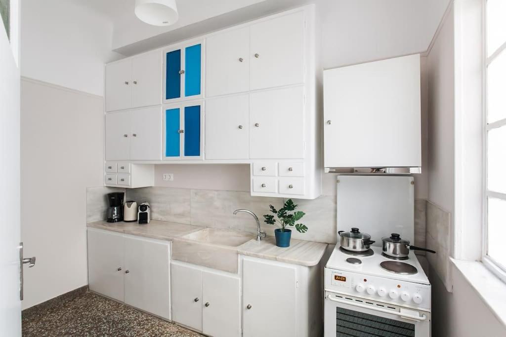 Splendid Full 5BDR/3bath/2kitchens Mansion in ATH