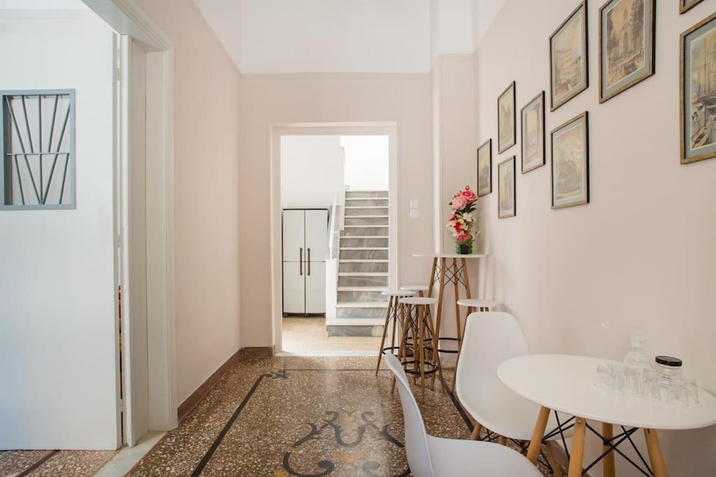 Splendid Full 5BDR/3bath/2kitchens Mansion in ATH