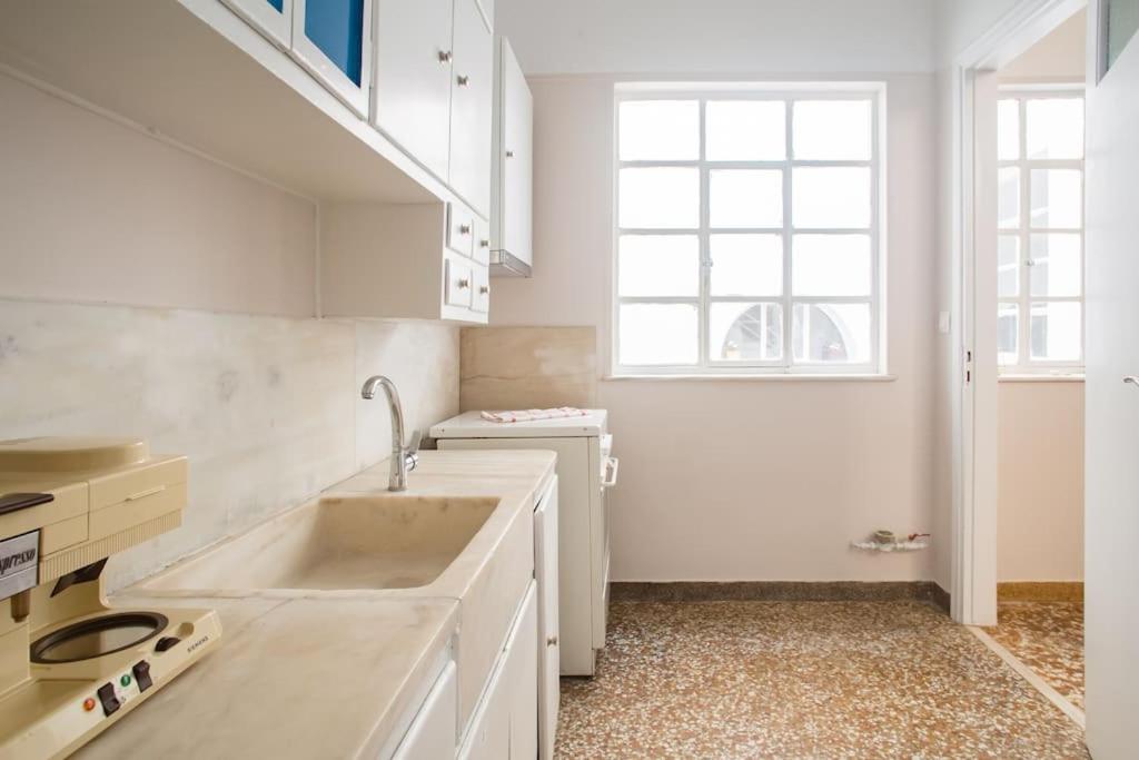 Splendid Full 5BDR/3bath/2kitchens Mansion in ATH
