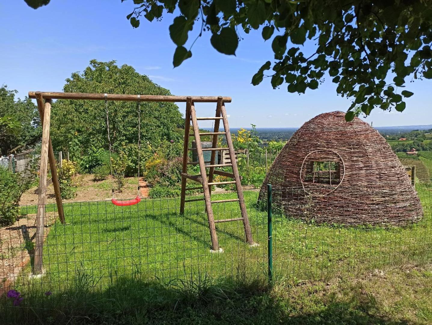 Holiday House Podhamer Boris with private Wellness view 4