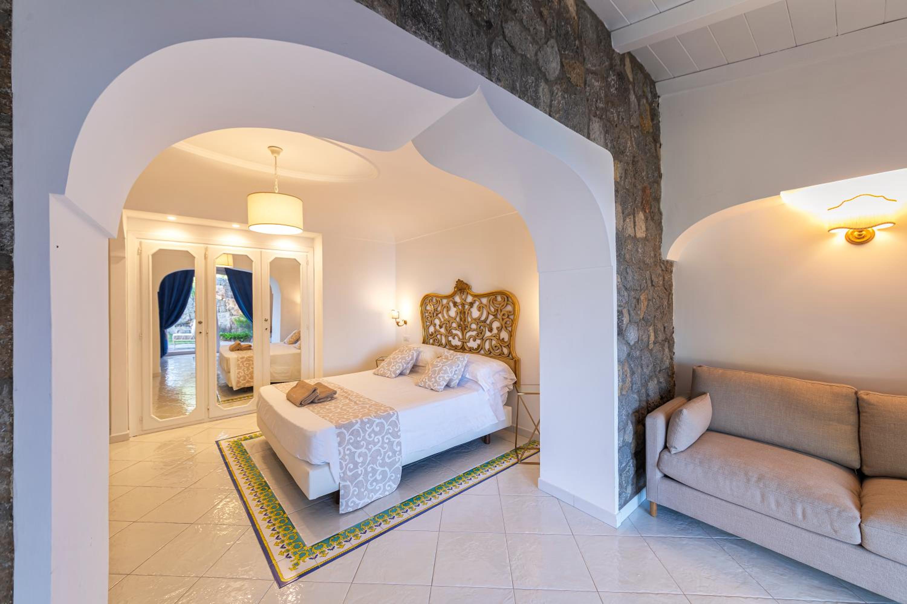 Villa dei Lecci - 7 Luxury villas with private pool or jacuzzi