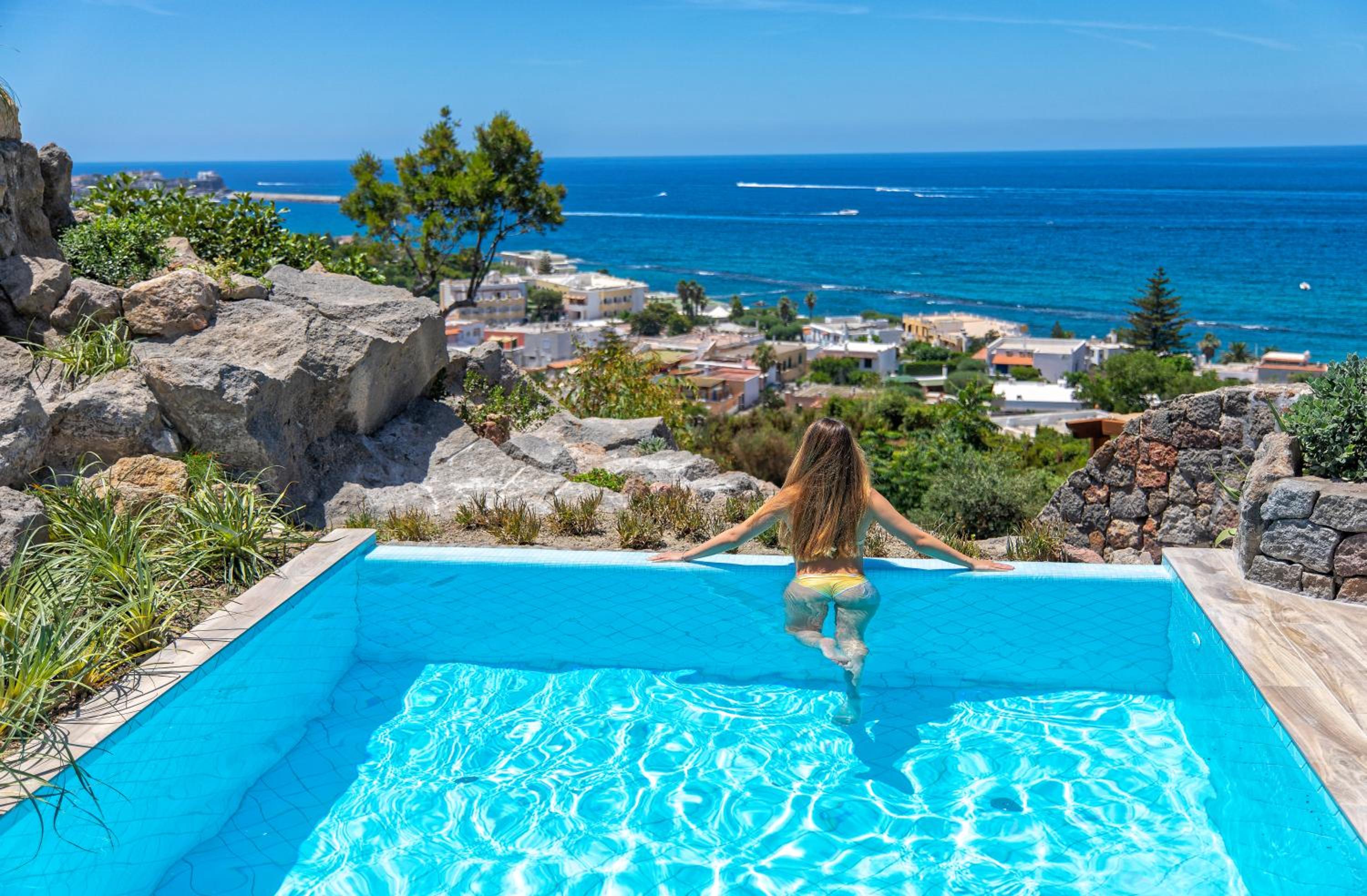 Villa dei Lecci - 7 Luxury villas with private pool or jacuzzi