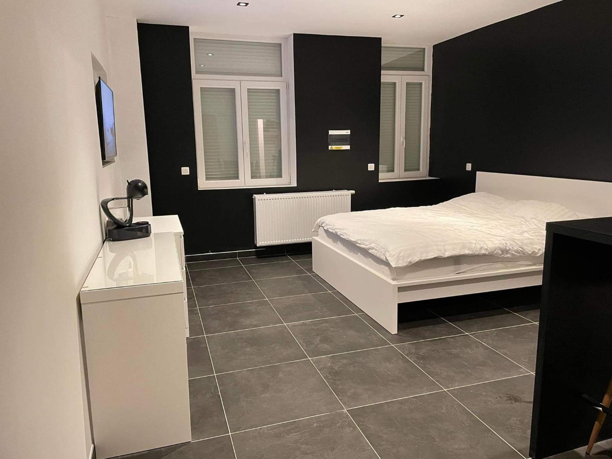 Room of Tournai 2 view 5