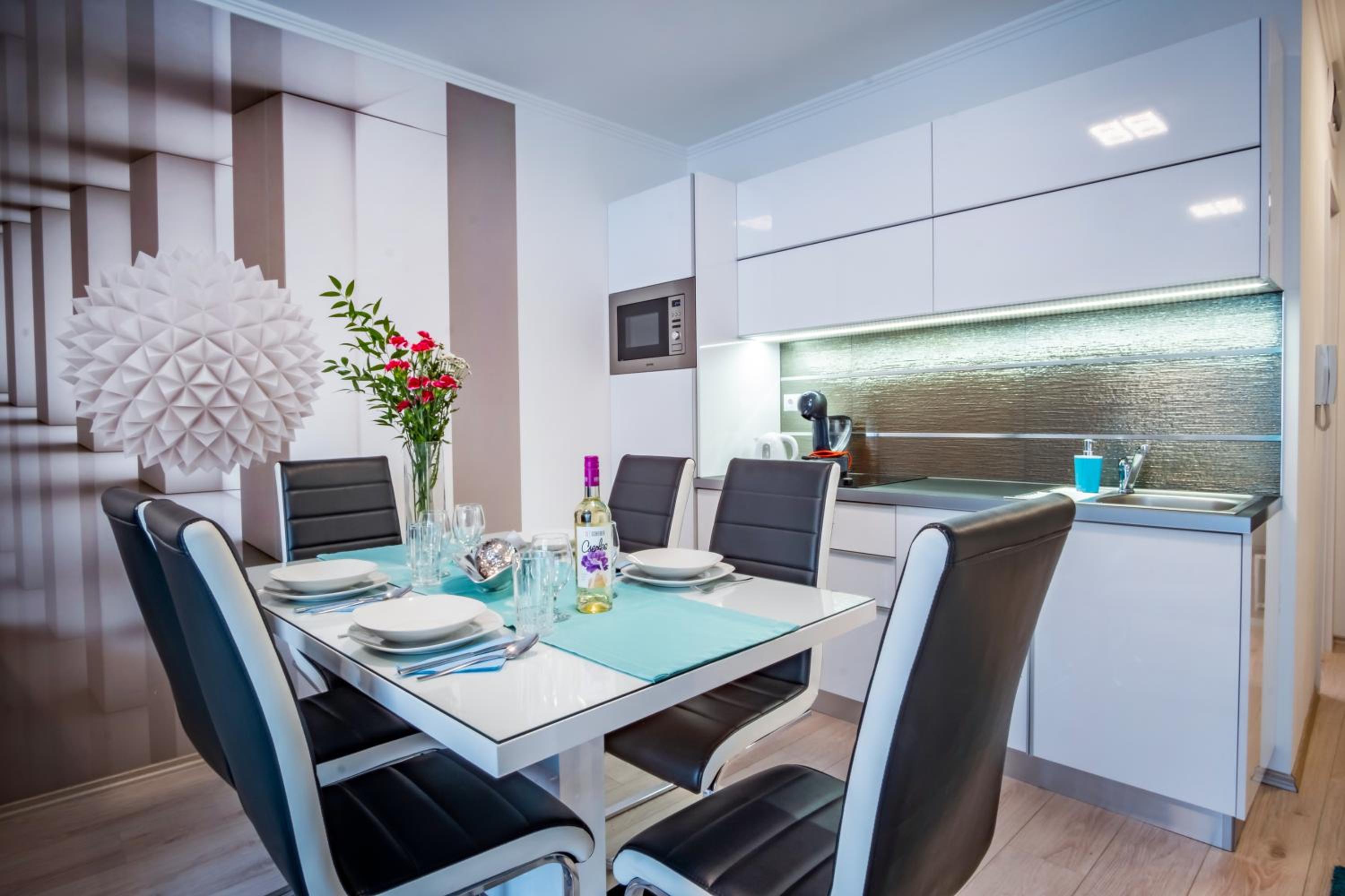 MyFlat Diamond Bay Apartment