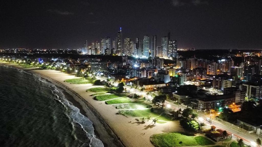 Luxor Tambaú AP 100 metros da praia com vista para o mar