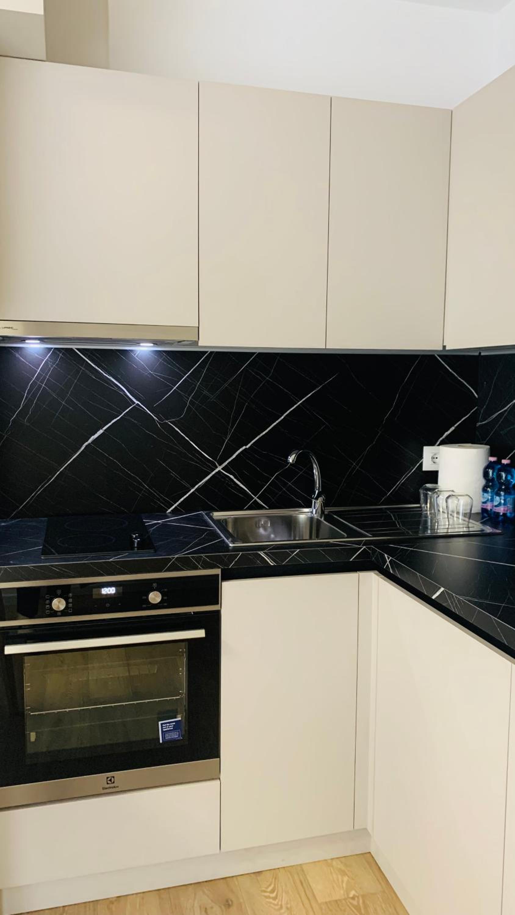 Proper Central Apartment