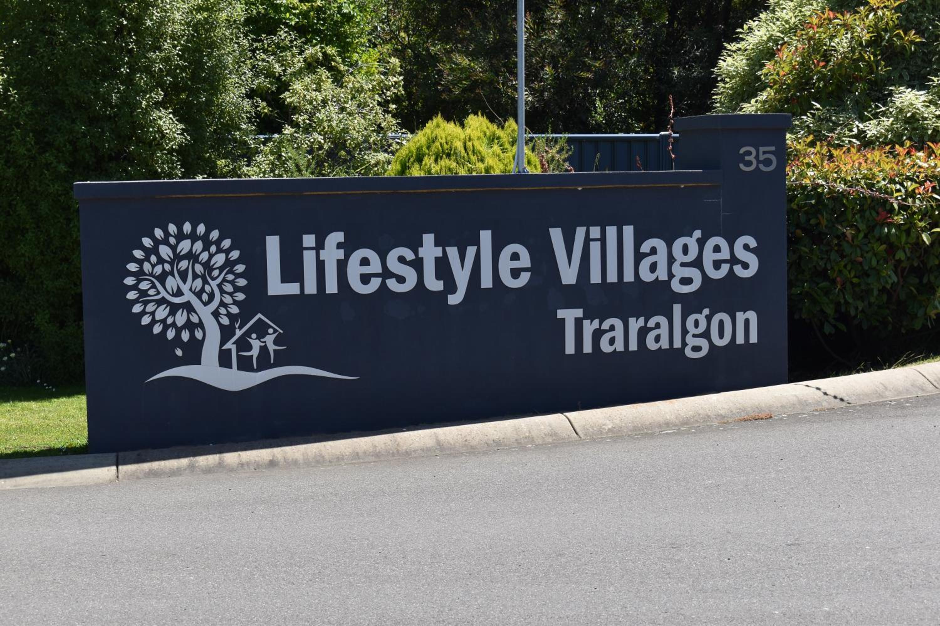 Traralgon Holiday Village