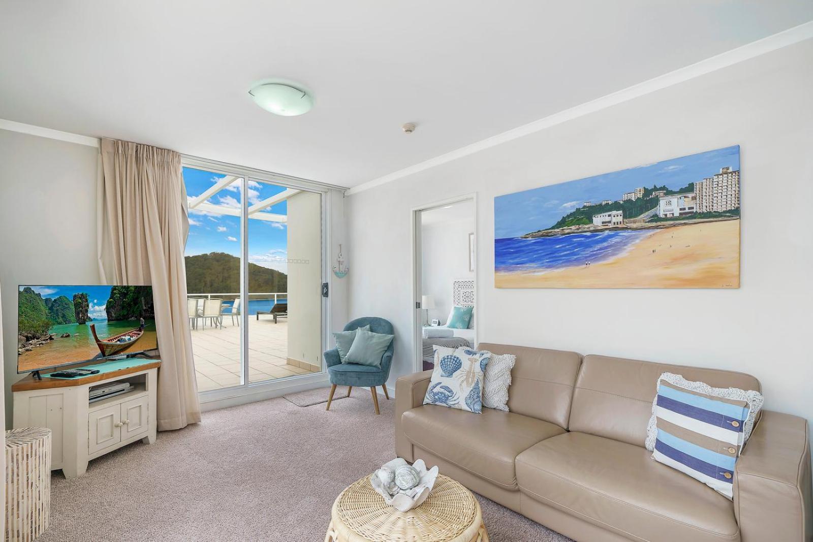 Bella Mare - 2 Bedroom Ocean View Terrace Apt